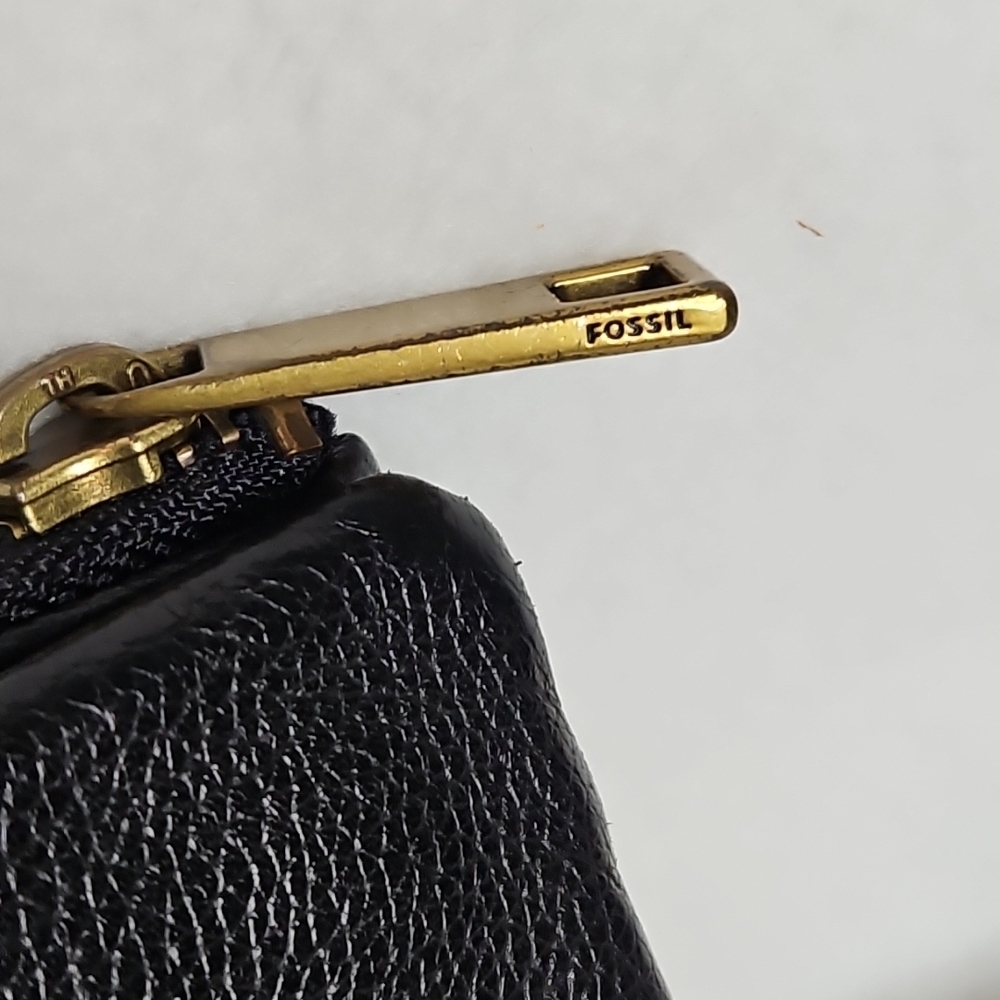 Fossil Lainie Wallet Women’s Pebbled Leather Black Multifunction 5" Credit Card - Picture 6 of 14